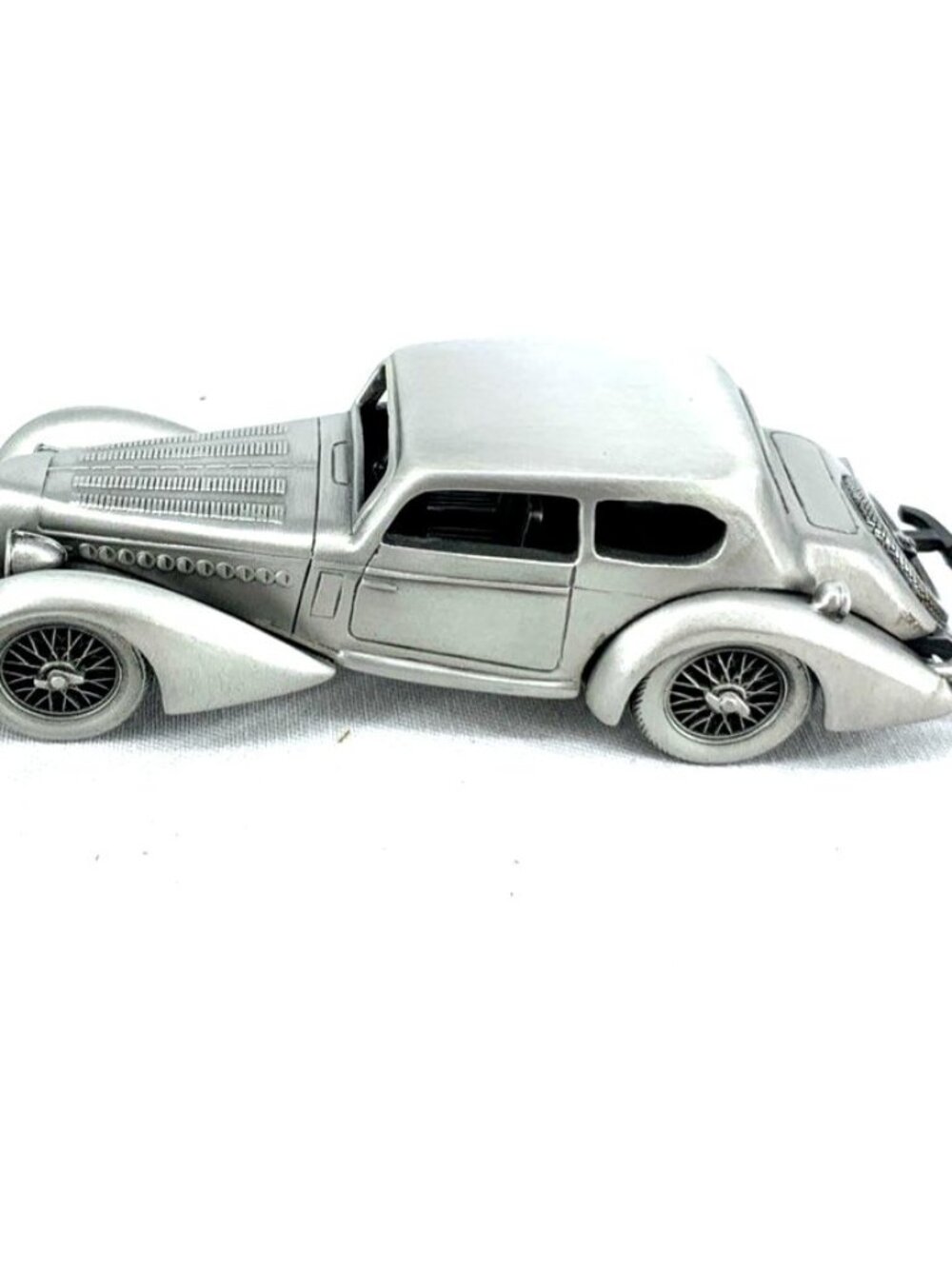 Danbury Mint Delahaye 1938 1:43 Pewter Car 5"